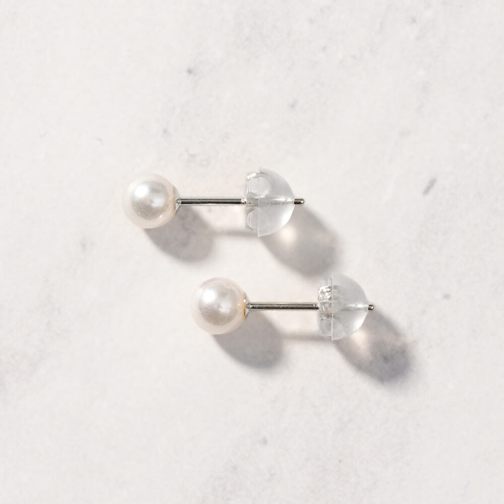 Pt900 アコヤパール スタッドピアス（4mm）｜43-7995