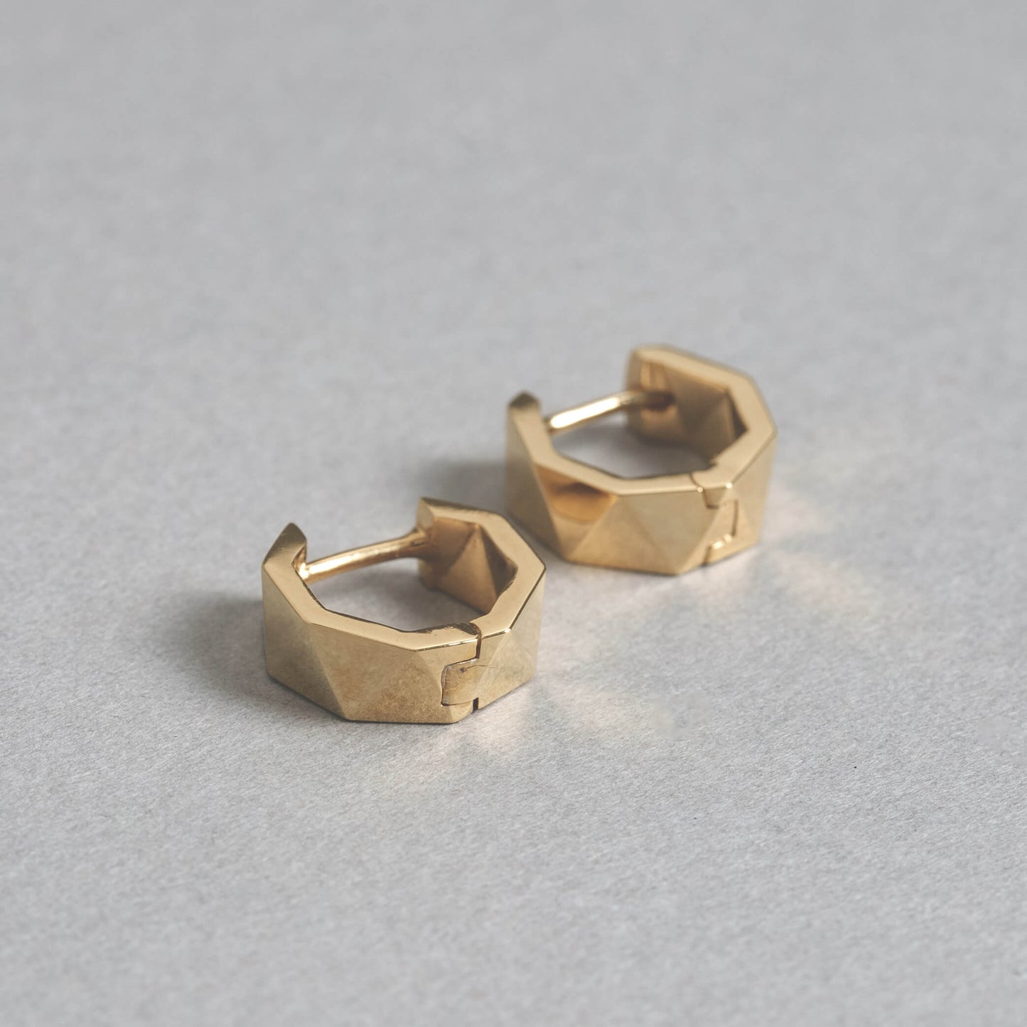 SV925 地金 デザイン フープピアス（07-W/Y）| 44-1532-1533