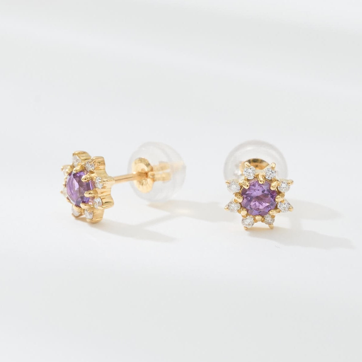 【受注生産】K18 誕生石×ダイヤモンド スタッドピアス （2月：アメジスト）❘ 96-3041