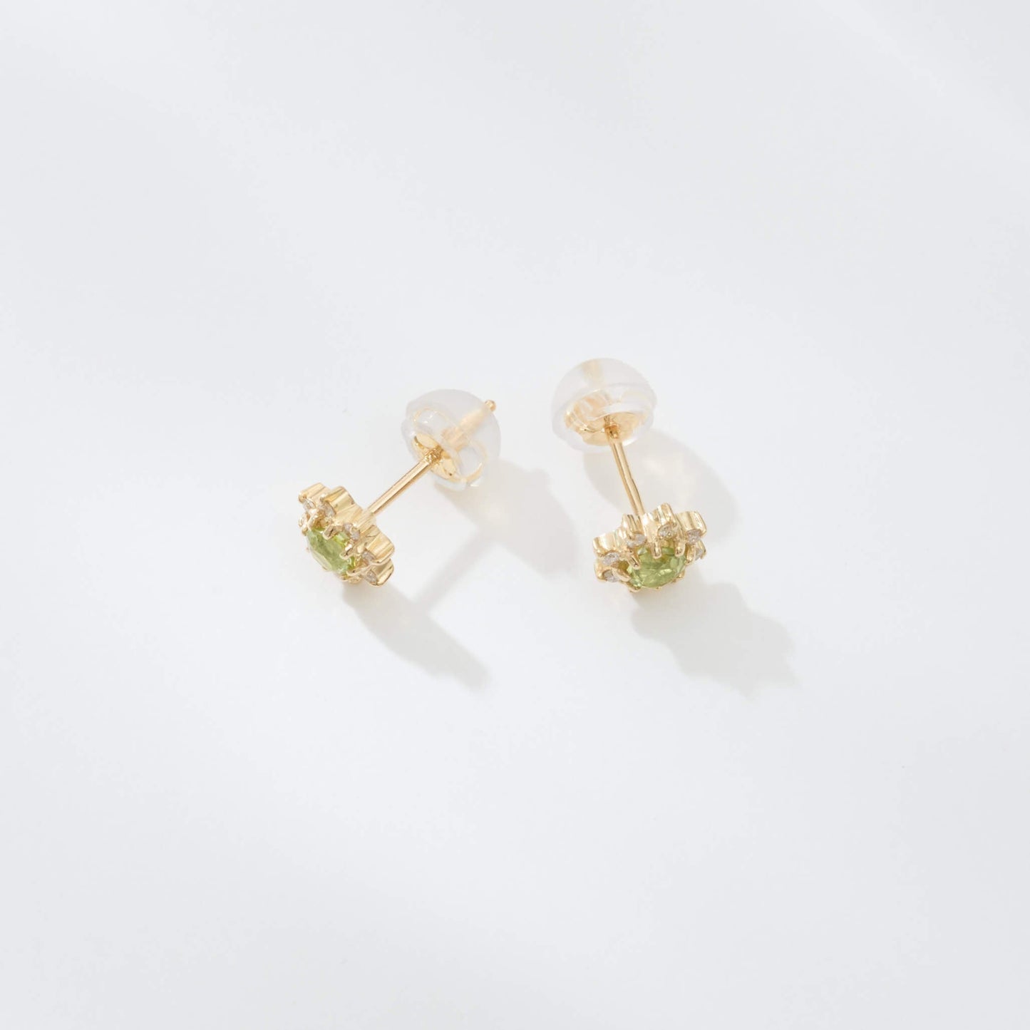 【受注生産】K18 誕生石×ダイヤモンド スタッドピアス （8月：ペリドット）❘ 96-3047