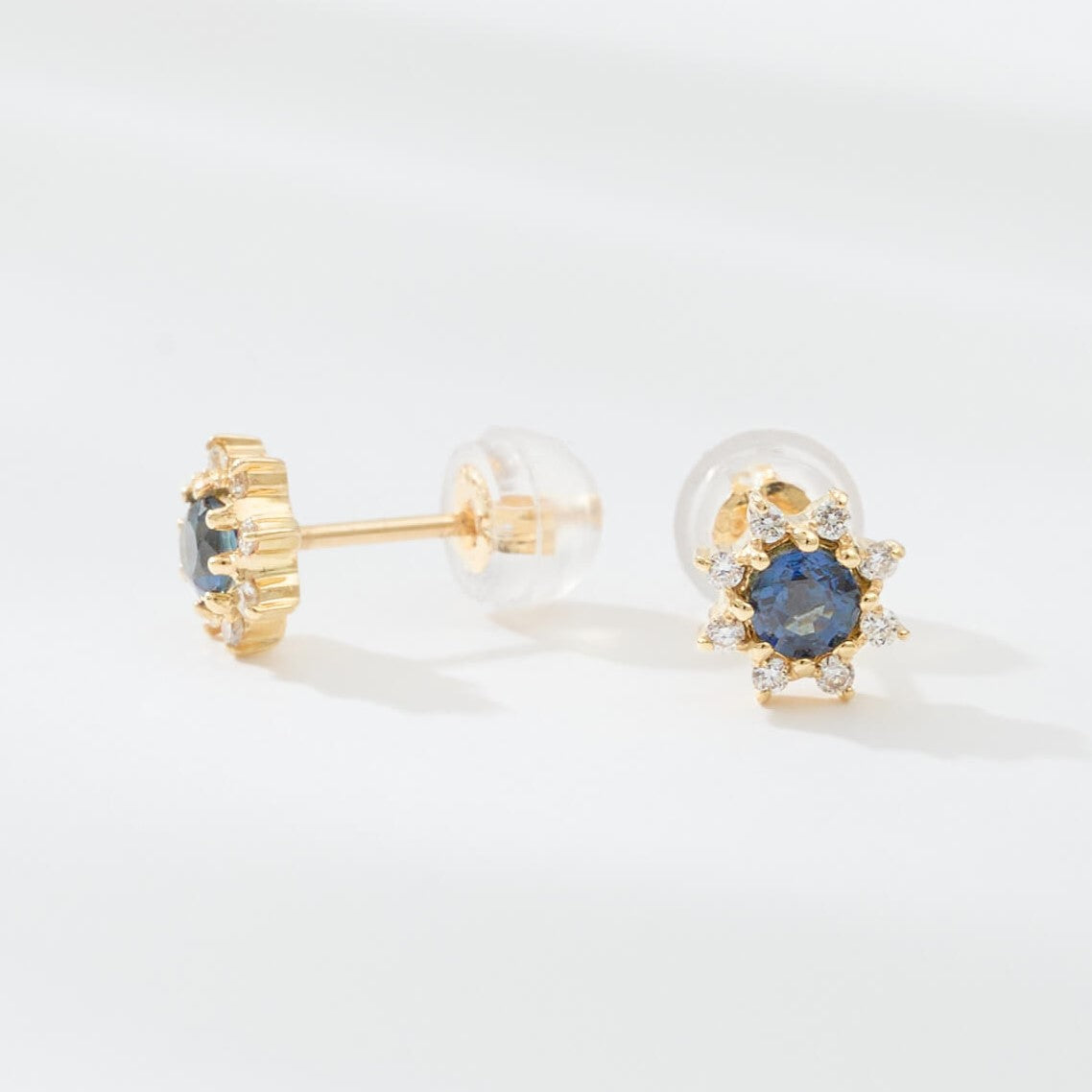 K18 誕生石×ダイヤモンド スタッドピアス （9月：サファイア）❘ 96-3048
