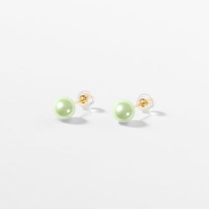 【受注生産】K10 カラーシェルパール スタッドピアス（6mm/ペールグリーン）｜ 96-6927