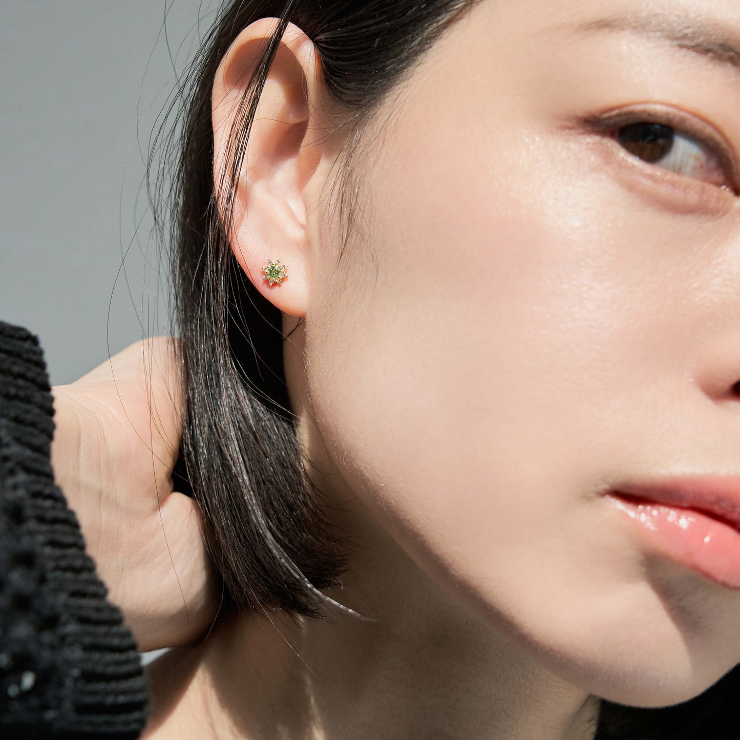 【受注生産】K18 誕生石×ダイヤモンド スタッドピアス （8月：ペリドット）❘ 96-3047